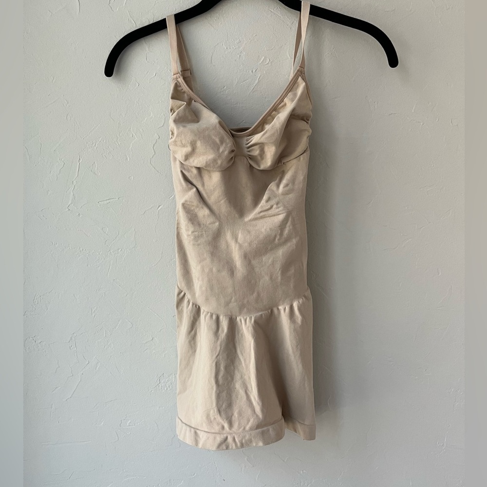 ✨NEW SKIMS SEAMLESS SCULPTING SLIP DRESS CLAY L - Picture 4 of 5